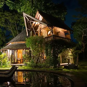 Green Tree House Ubud